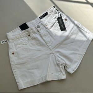 Blank NYC The Mom Short Womens 25 The Perry White NWT